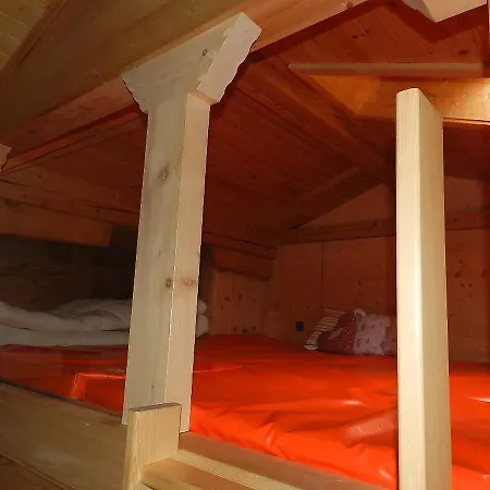Angers, Chalet غشتاد